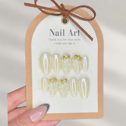 Chrome Seashell